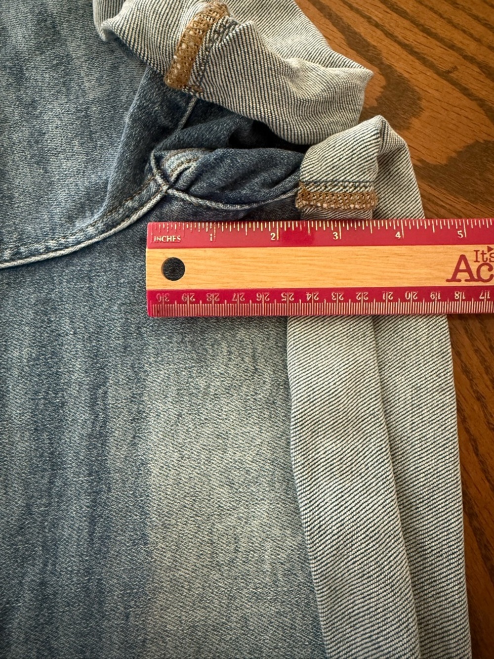 Judy Blue Faded Blue Rolled-Hem Denim Shorts - Picture 4 of 5